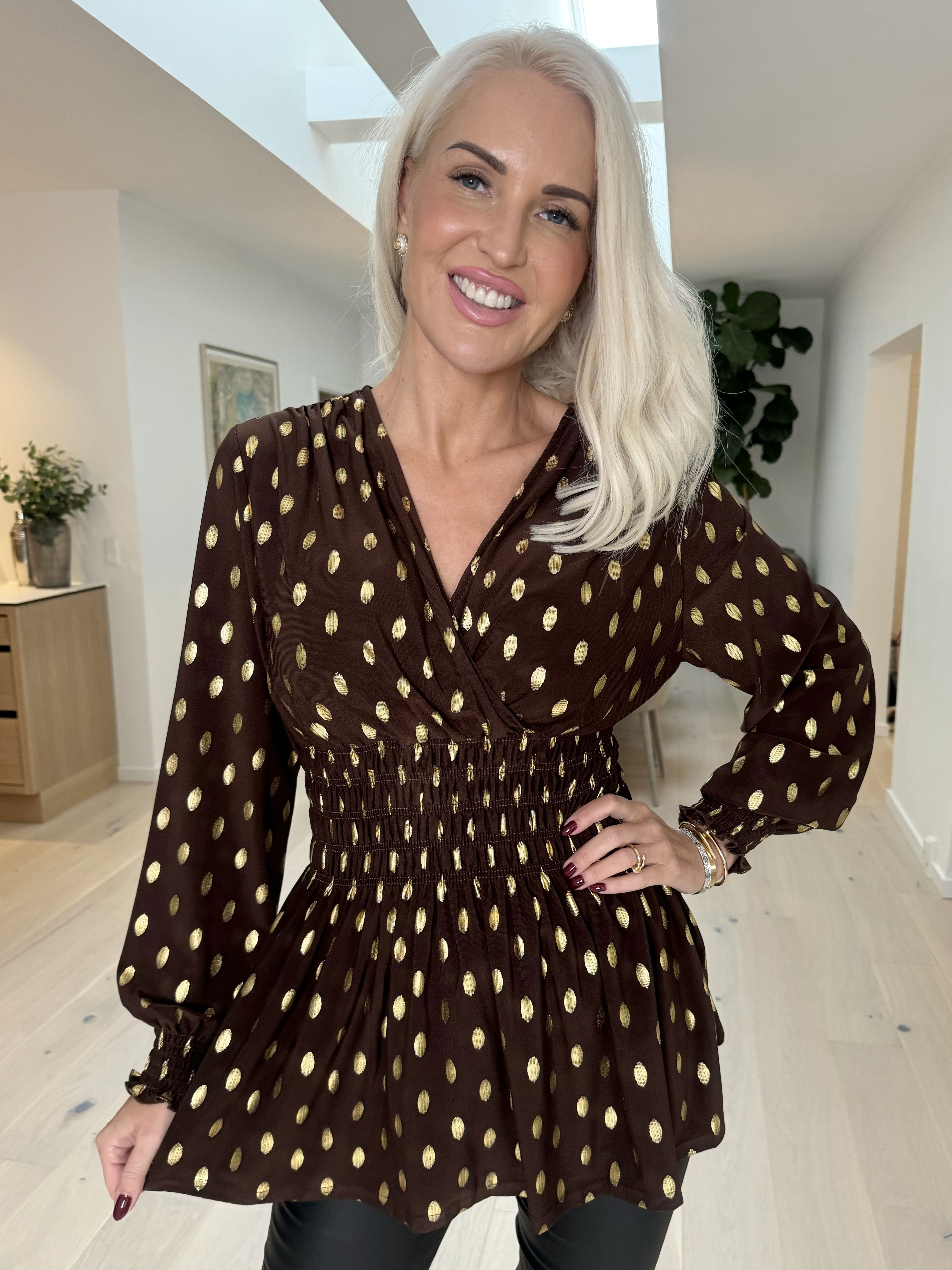 Pams Gold Dot Shirt L/S - Elastisk bluse i krølfrit stof